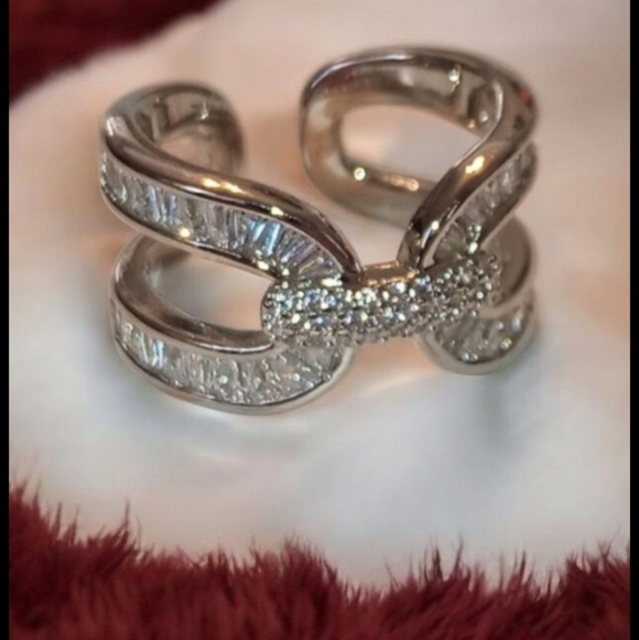 Jewelry - 925 Silver Baguette Ring